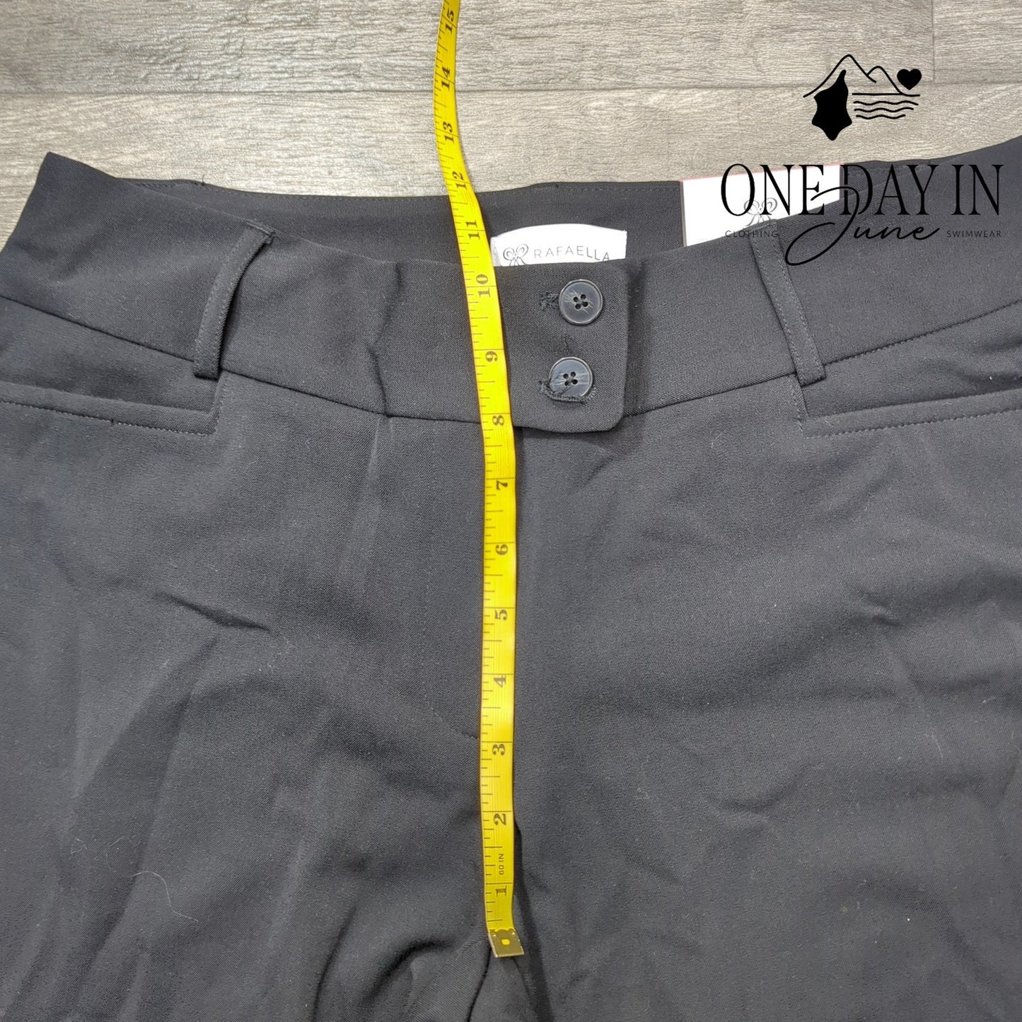 Rafaella Curvy Short Length Pants Size 12 Short