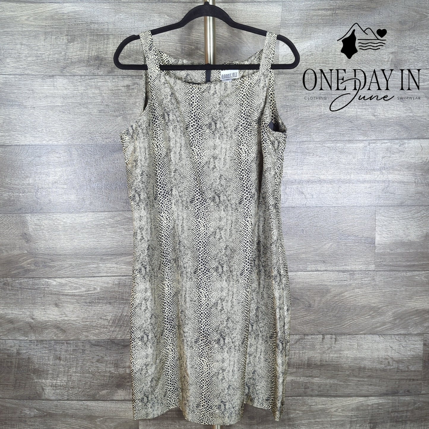 Robbie Bee Silk Sleeveless Mini Dress Size 14
