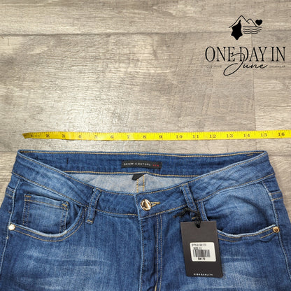 Denim Couture Juniors Distressed Straight Leg Jeans Size 11