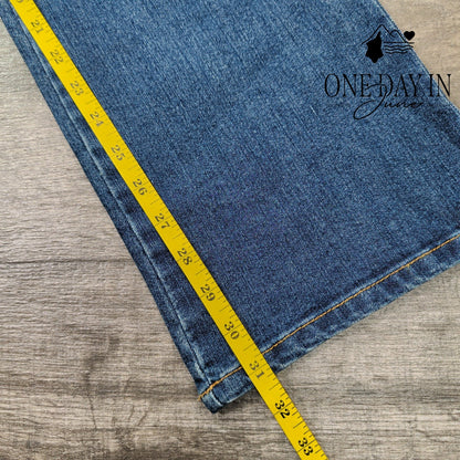 Gloria Vanderbilt Amanda Priginal Bootcut Jeans Size 6