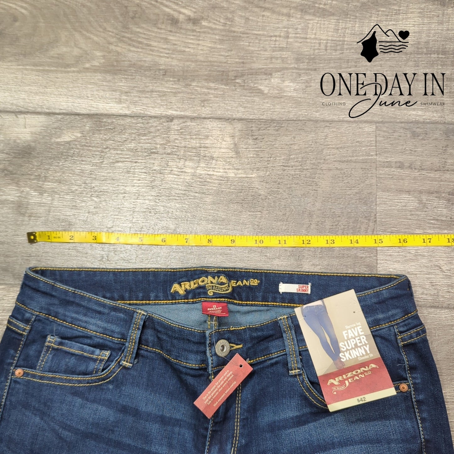 Arizona Jean Co. Juniors Narrow Leg Fave Super Skinny Jeans Size 13