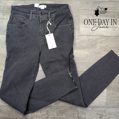 Good American Good Legs Sculpting Skinny Jeans Black NWT Size 2