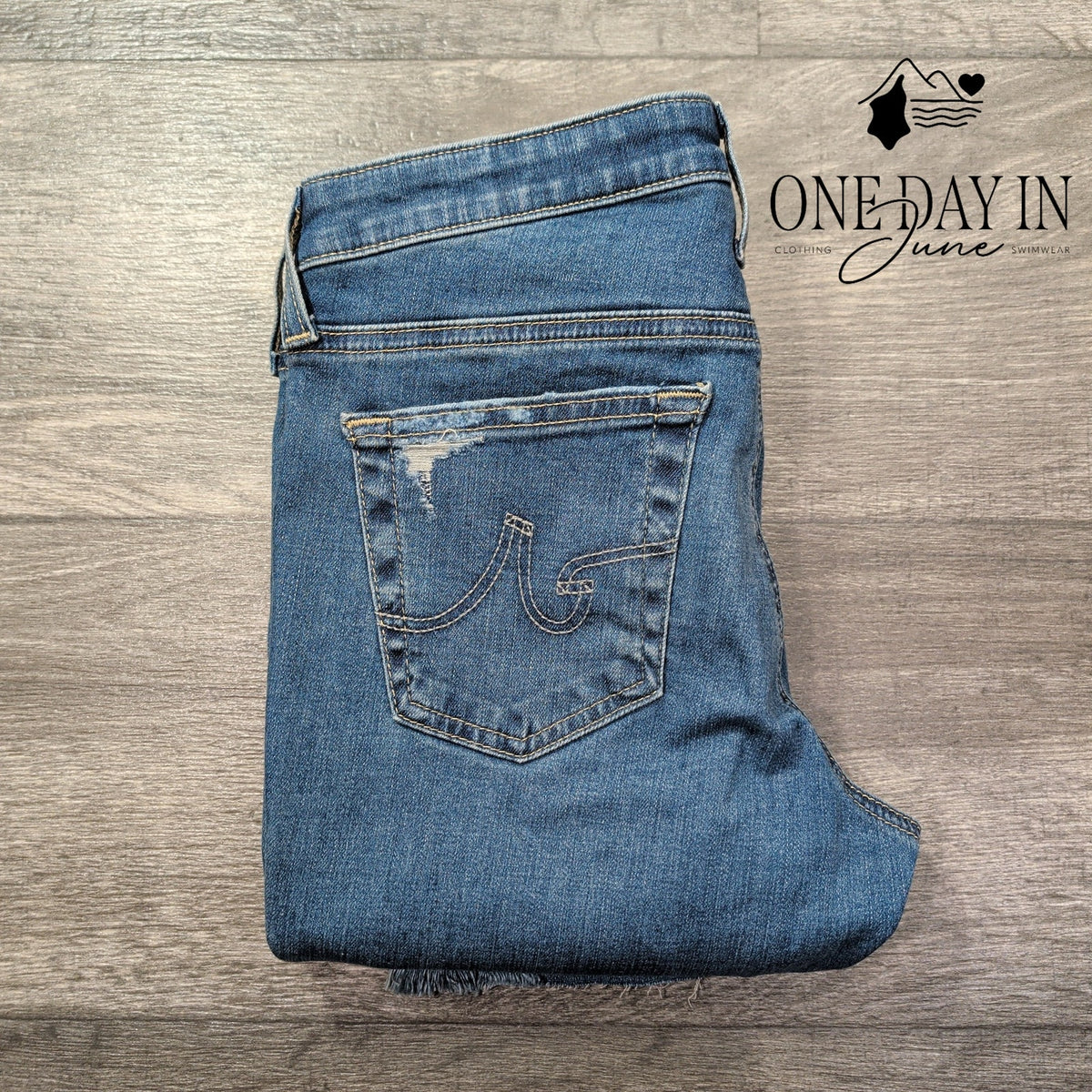 AG Adriano Goldschmied The Legging Ankle Super Skinny Distressed NWT $215 Size 4