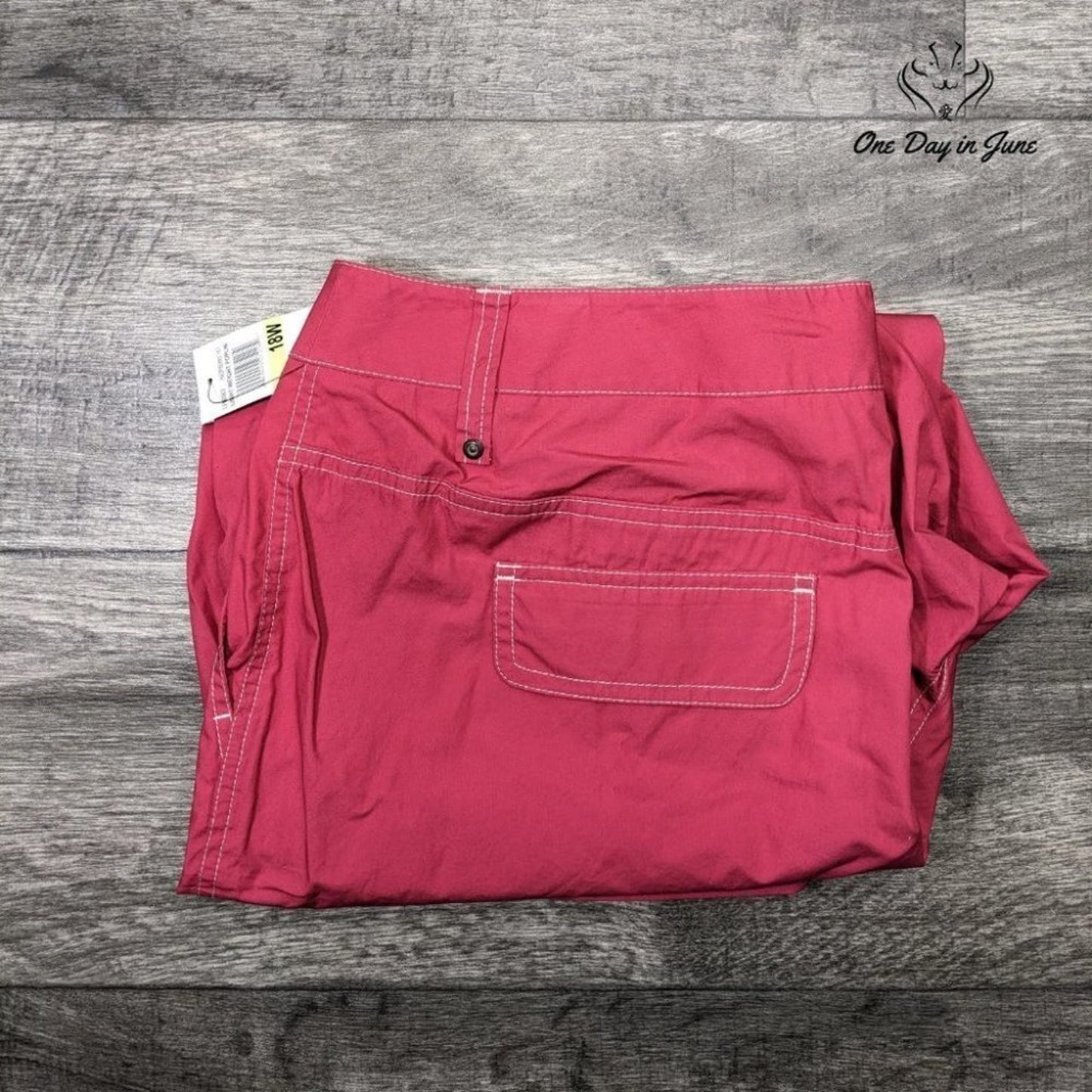 Rafaella Light Weight Poplin Capri Pants Size 18W