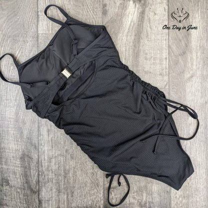 Sociala Ribbed One Piece Size M