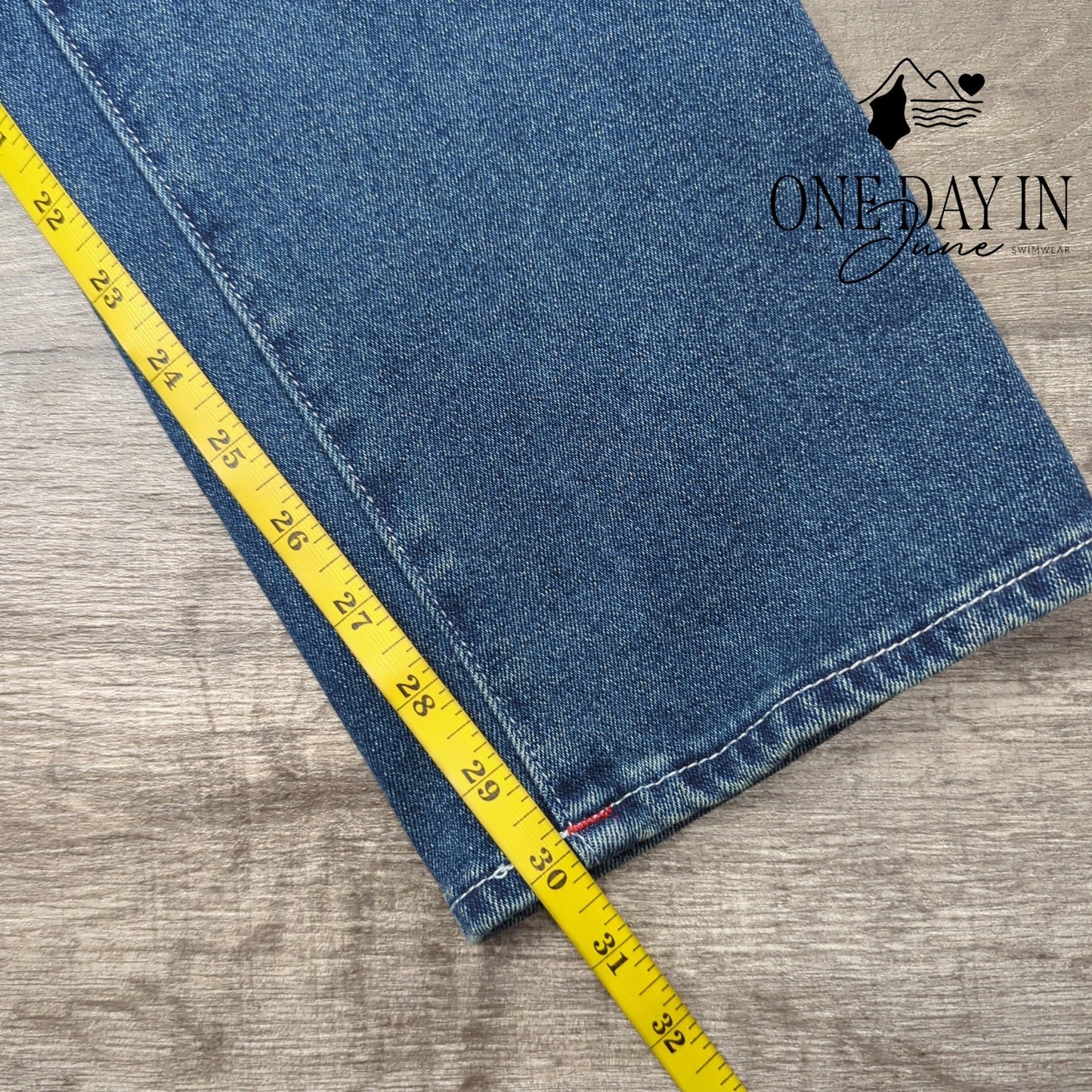 True Religion Gino Relaxed Slim Jeans Size 36X30