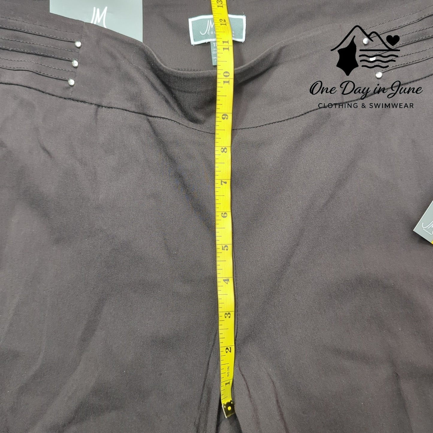 JM Collection Slim Leg Pants Size 18W