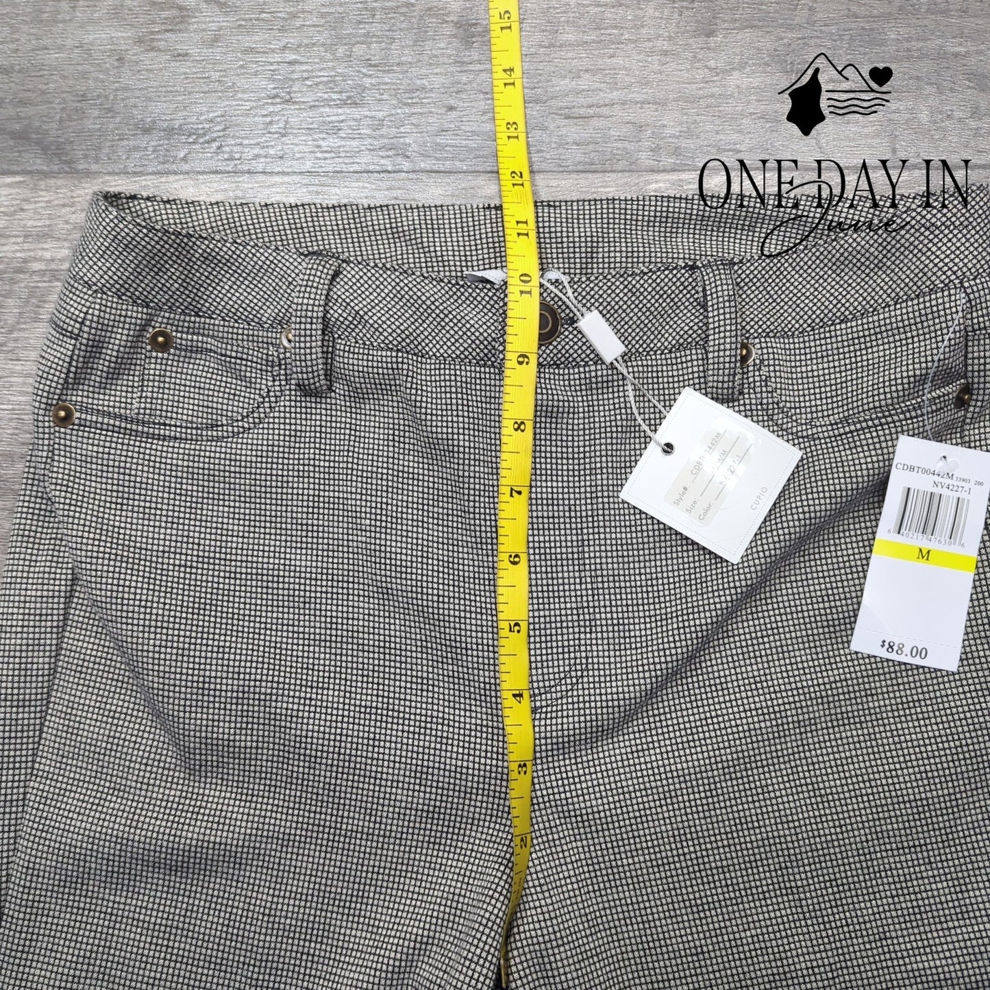 Cupio Missy Straight Leg Pants Size M