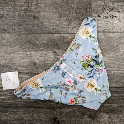 Vicious Young Babes Doll Face Full V Bikini Bottom Swimsuit Size L