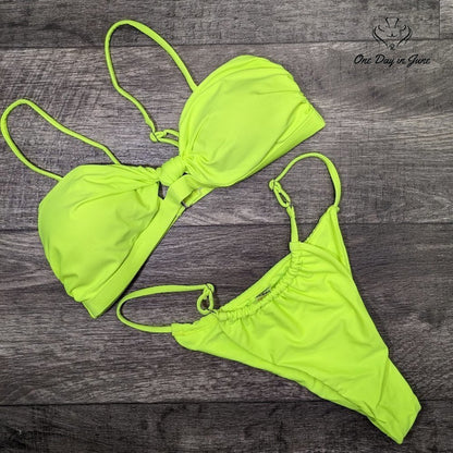 Amzbrly Tie Knot Keyhole Bikini Swimsuit Size L