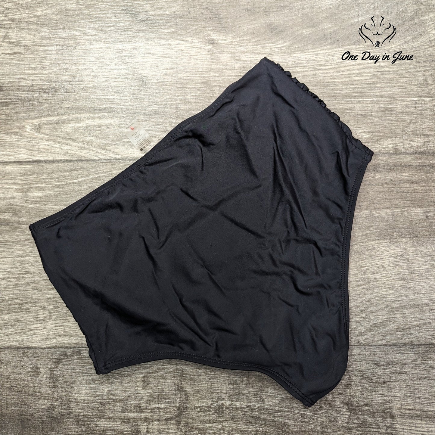 CharmLeaks High Waist Ruched Hip Bikini Bottom Size S