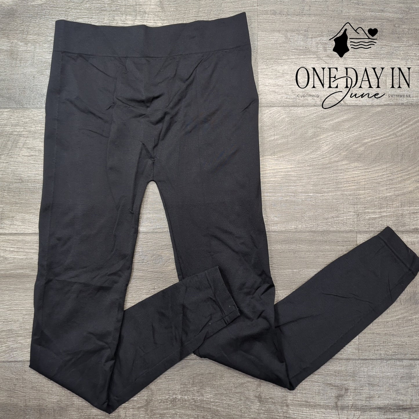 Just One Leggings Size M