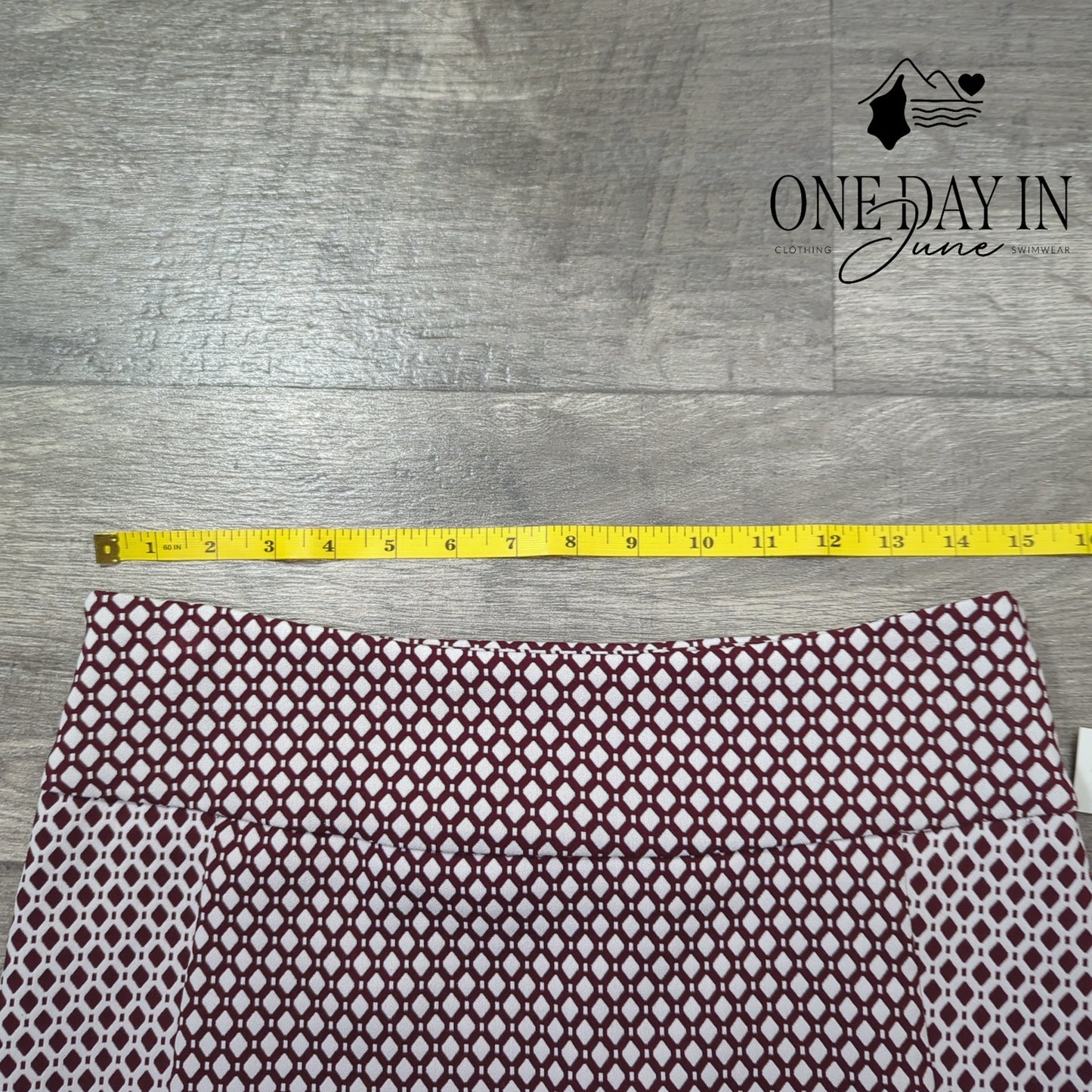 Magaret M Pull On Pencil Skirt Size M