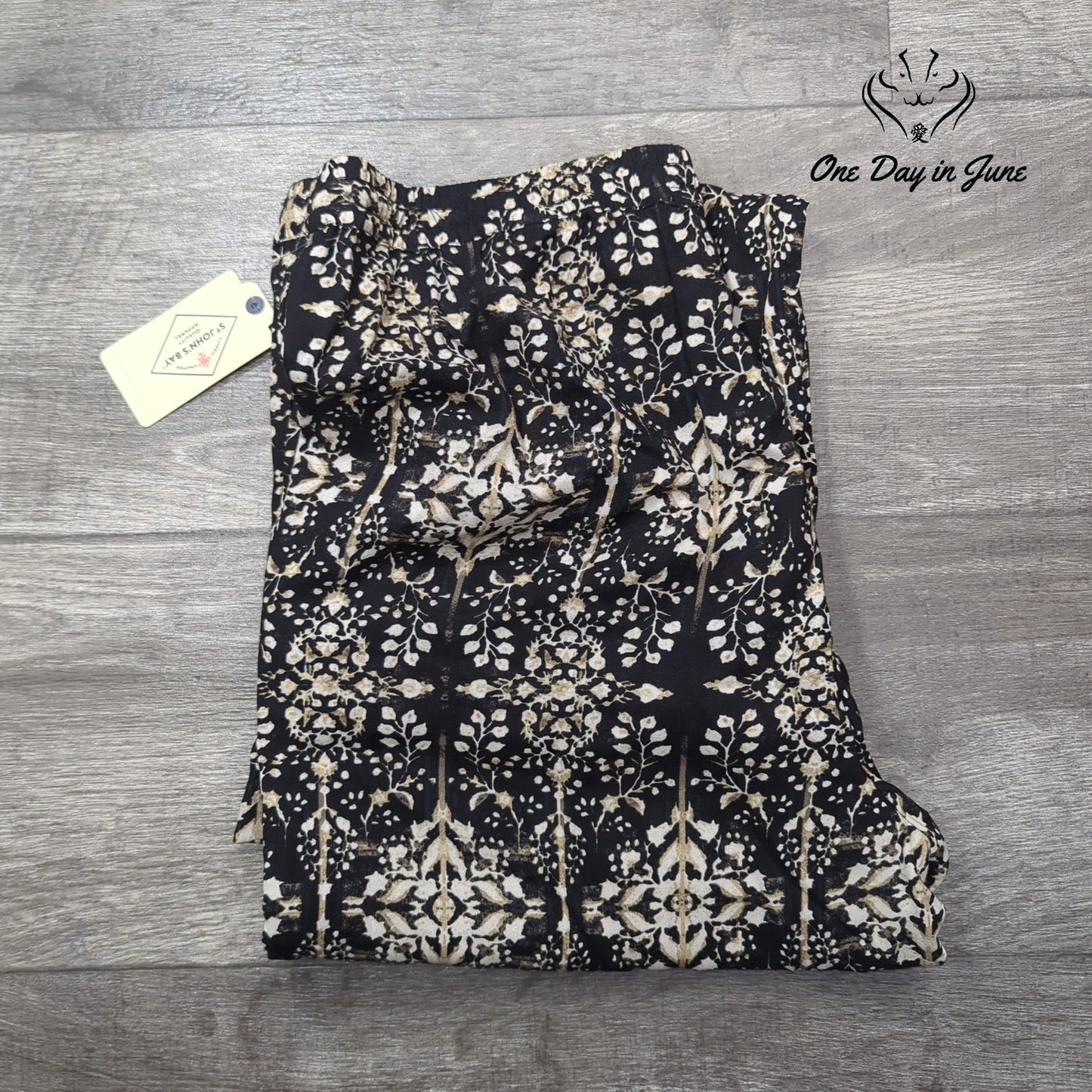 St. John's Bay Drawstring Casual Pants Size M