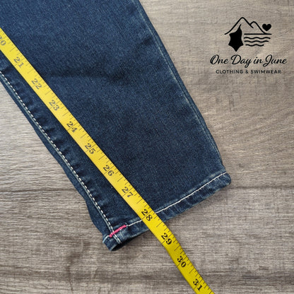 True Religion Halle High Rise Super Skinny Jeans Dark Boreal NWT Size 26 (2)