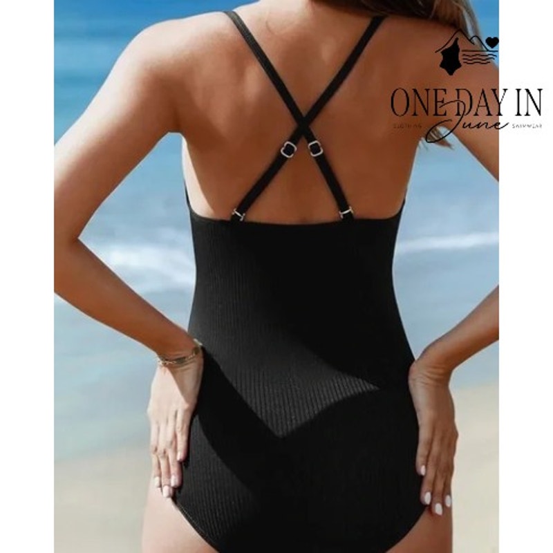 Summer Mae Maternity Ribbed One Piece Swimsuit Size M