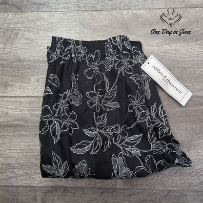 Alfred Dunner Southern Charm Pull On Pants Black Floral NWT Size 6P
