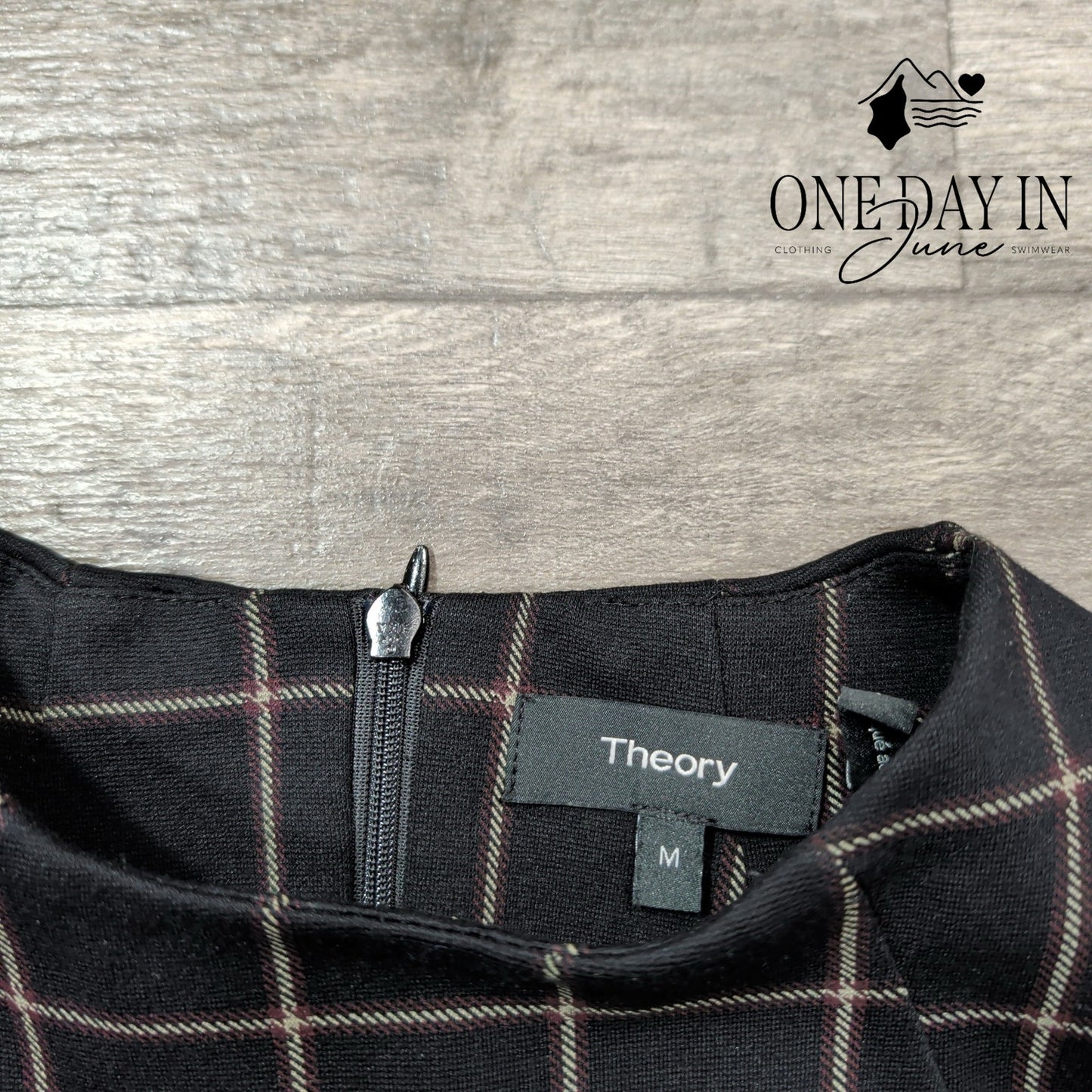 theory Short Sleeve Mini Dress Size M