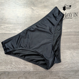Kindred Bravely Moderate Bikini Bottom Size M