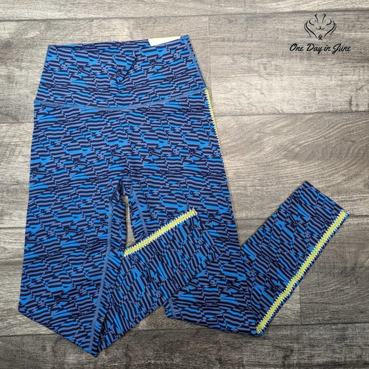 Offline by Aerie Goals High Rise Legging Size 7/8