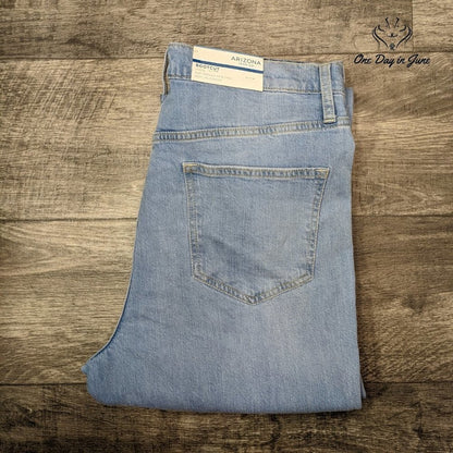 Arizona Jean Co. Juniors Hi Rise Bootcut Jeans Size 13