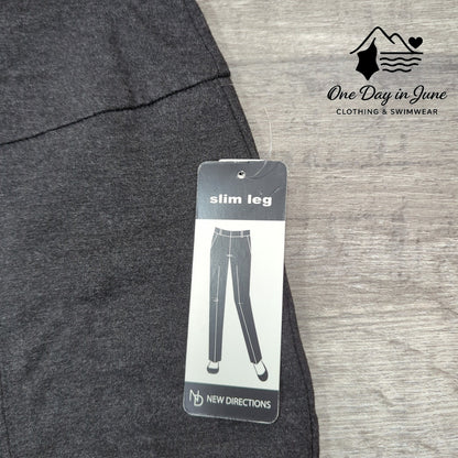 New Direction Slim Leg Pull On Pants Size L