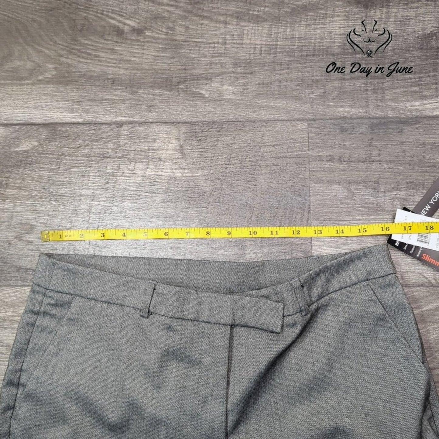 Briggs New York Petite Cropped Pants Gray Slimming Solution NWT Size 12P