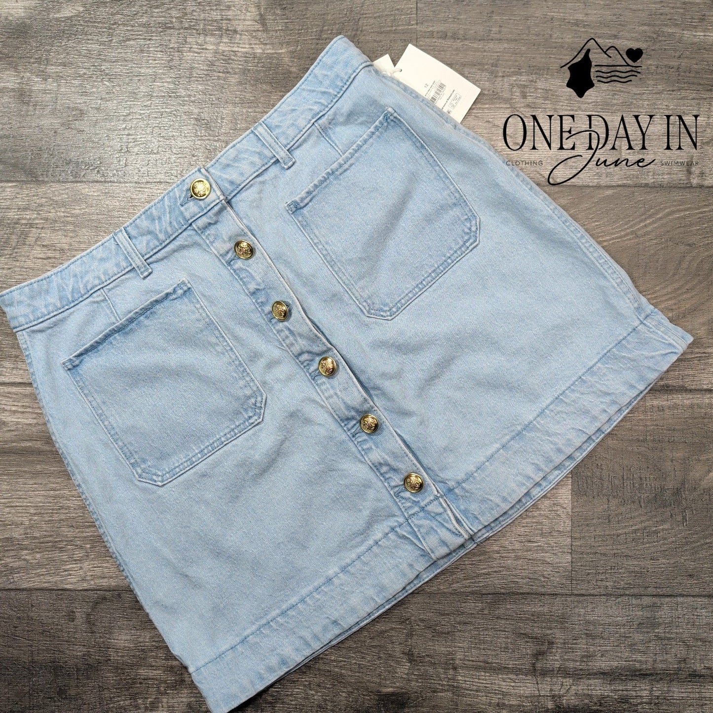 Free Assembly Button Front Skirt Size 12