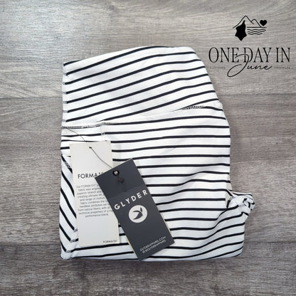Glyder Capri Yoga Pants Size L