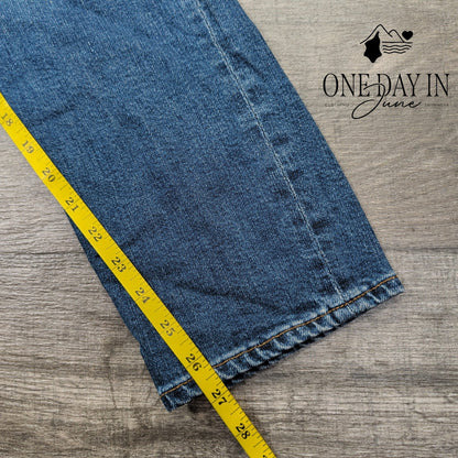 AG Adriano Goldschmied AG-ED Straight Leg Jeans Medium Wash NWT Size 4 (27)