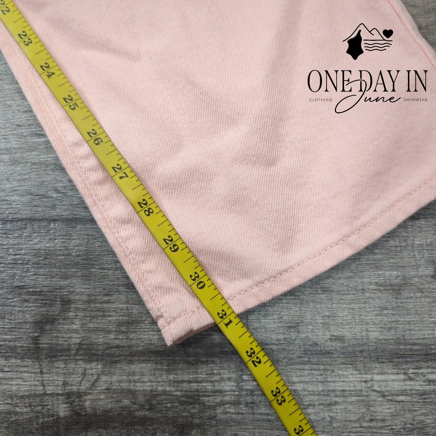 S.O.N.G. 90's Distressed Boyfriend Jeans Size 11