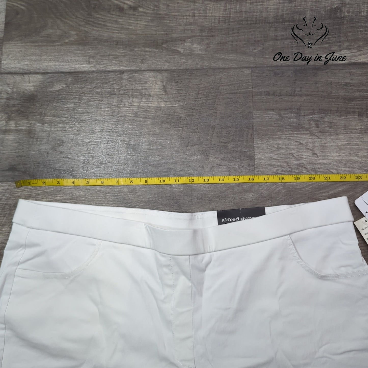 Alfred Dunner Plus Size Slimming Waistband Capri Pants Size 24W