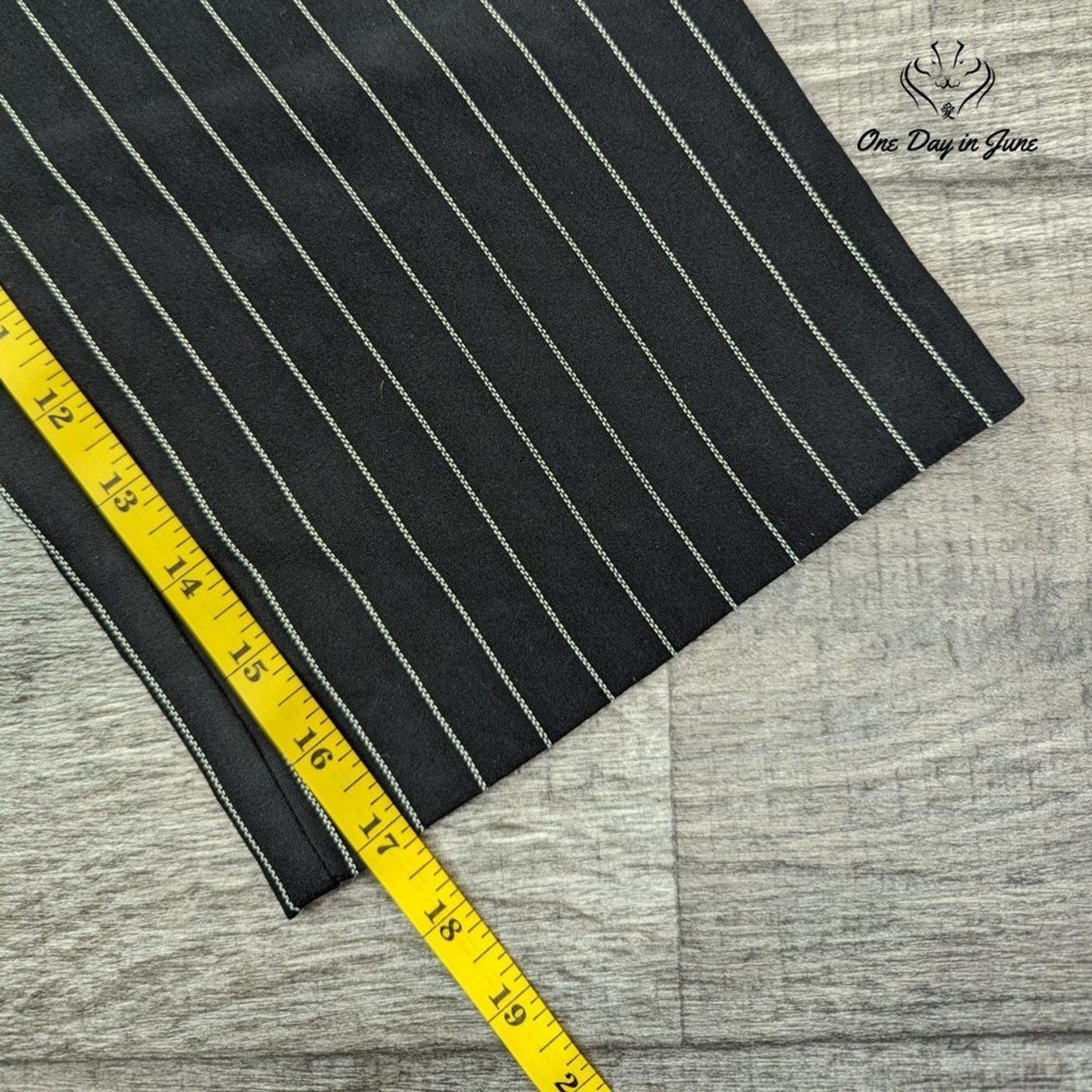 Mixit Striped Cropped Pants Size 4