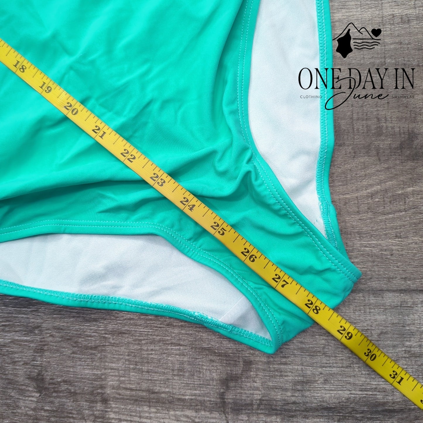 CharmLeaks Cross Front One Piece Swimsuit Size L