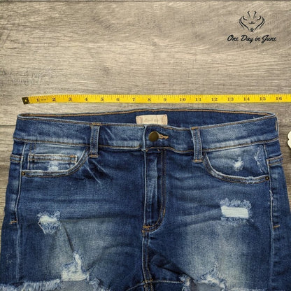 Altar'd State Juniors Distressed Denim Shorts Size 11