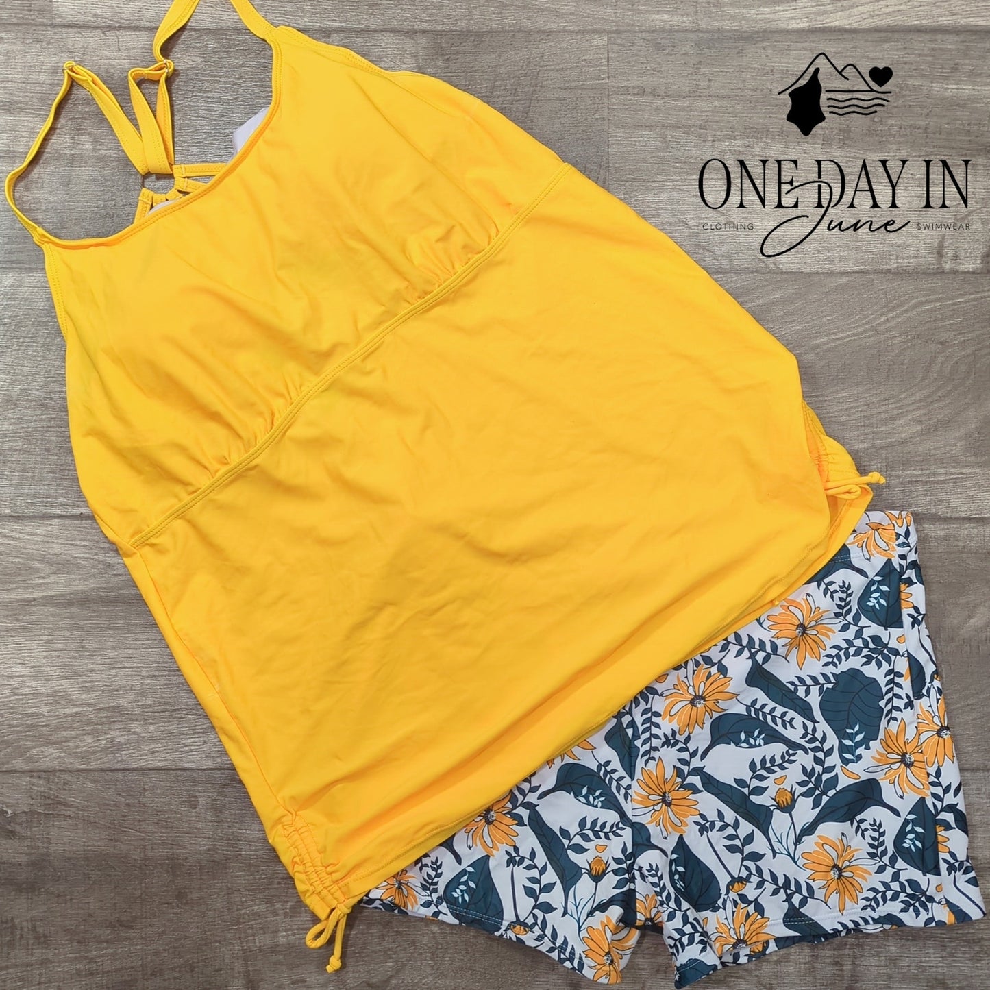 Yonique Plus Size Boyshort Tankini Swimsuit Size 18W