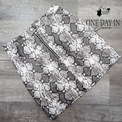 Blashe Snake Print Faux Leather Mini Skirt Size S