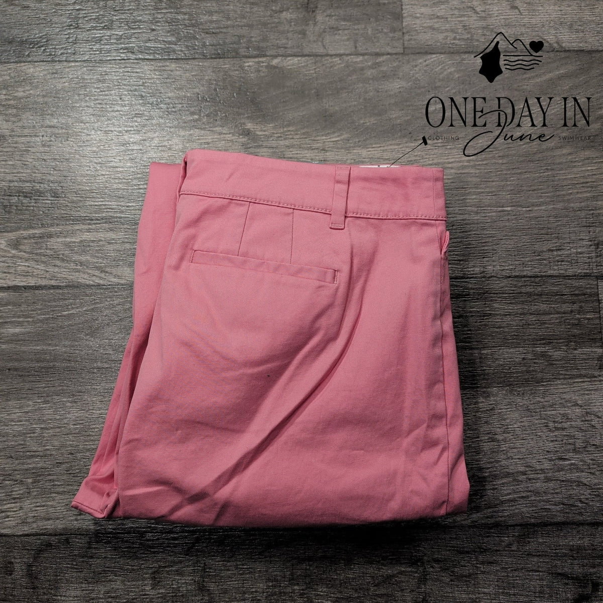 Talbots Perfect Crop Pants Pink Slim Leg Button Hem NWT Petite Size 8P