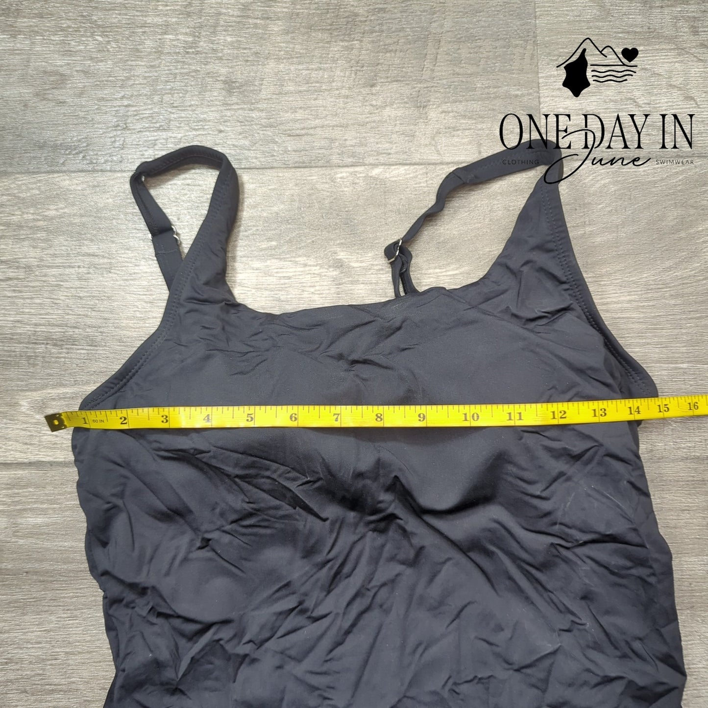 Aqua Eve Straight Neck Tankini Top Size L