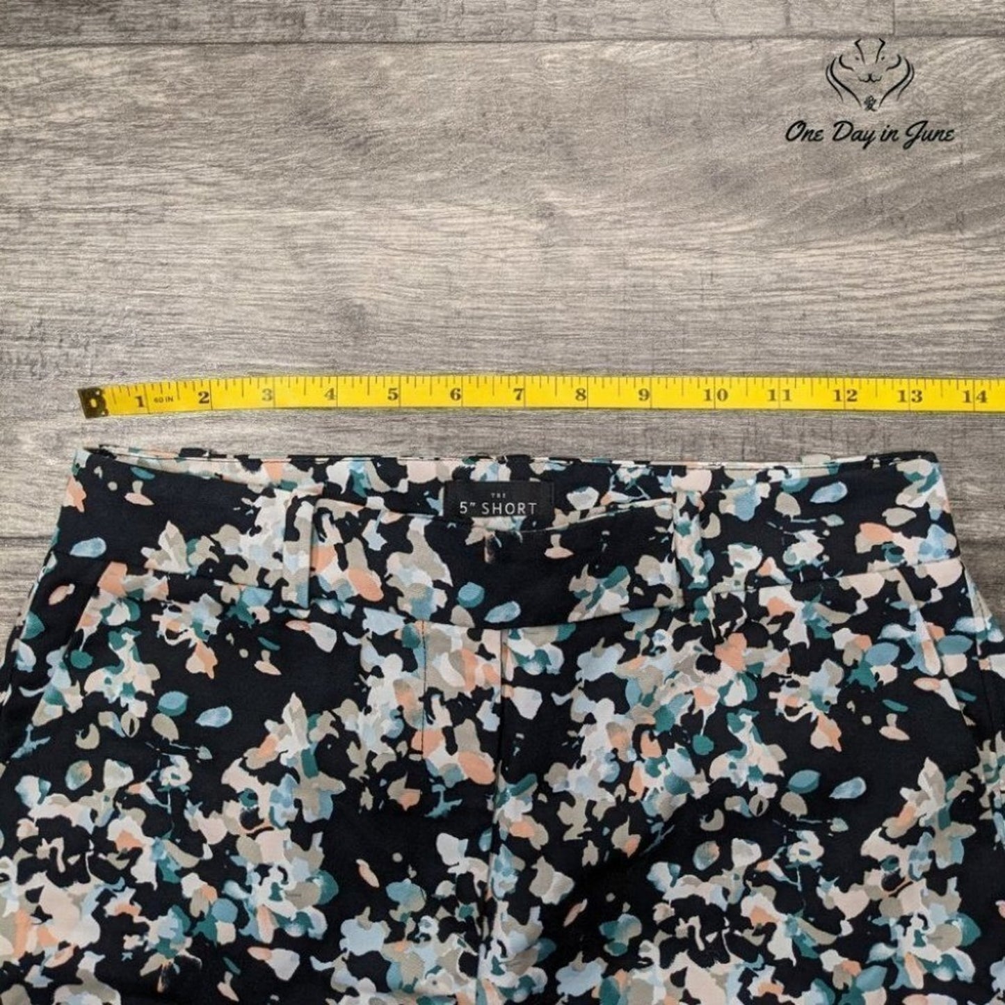 Joe's Jeans The 5" Short Floral Shorts Size 0