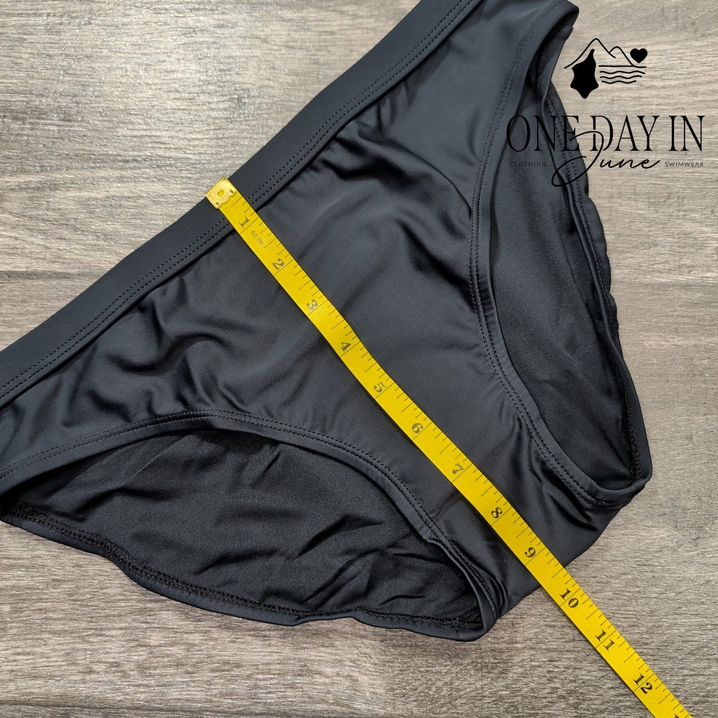 Kindred Bravely Moderate Bikini Bottom Size M