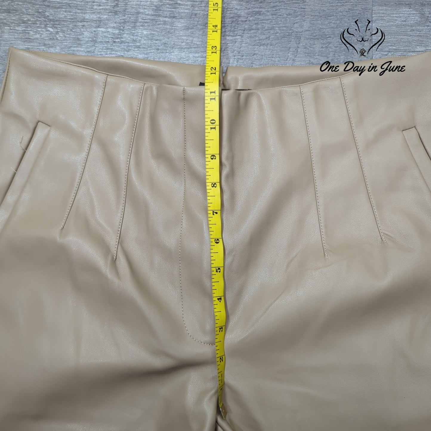 Laundry by Shelli Segal Faux Leather Pants Size L