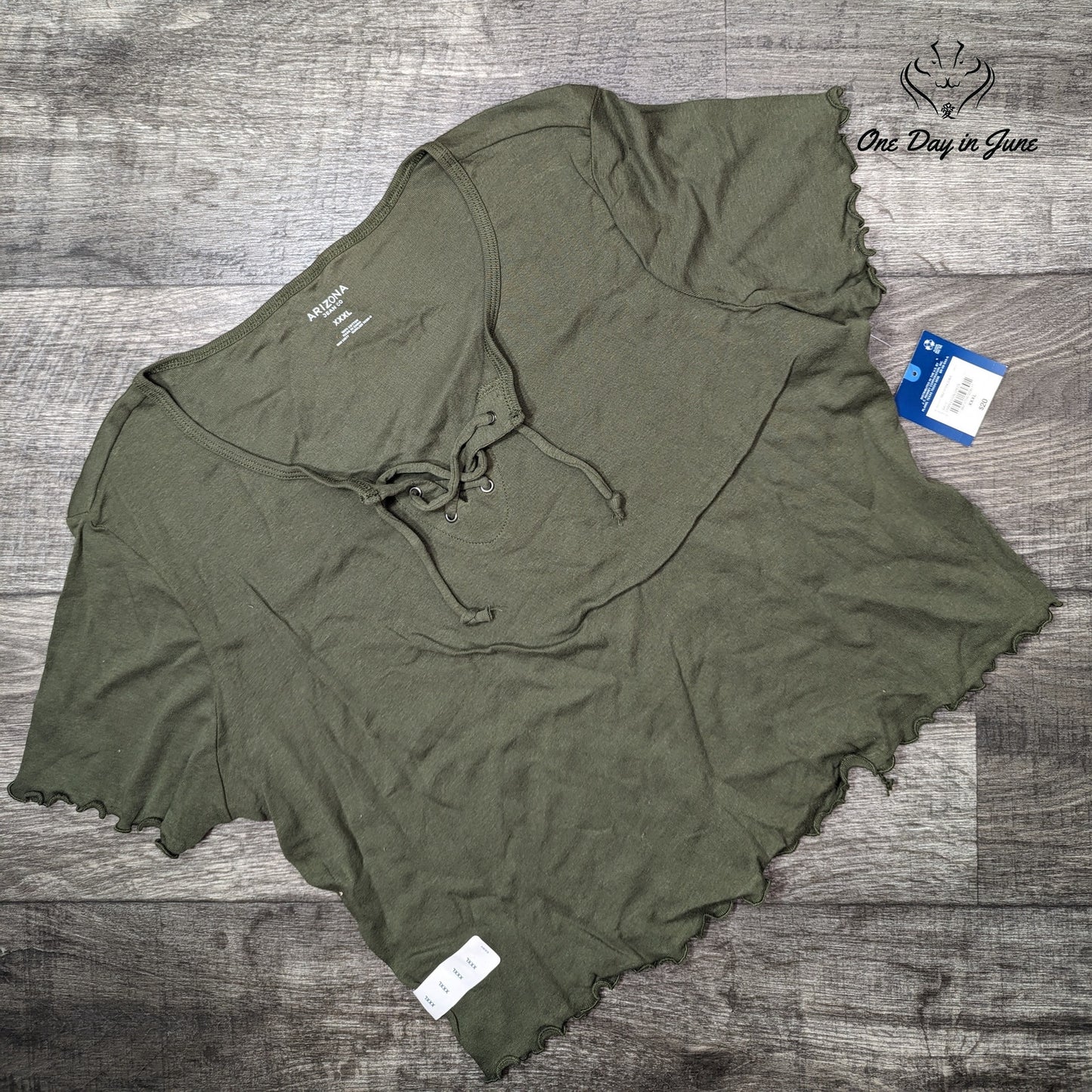 Arizona Jean Co. Short Sleeve Lettuce Edge Top Size XXXL