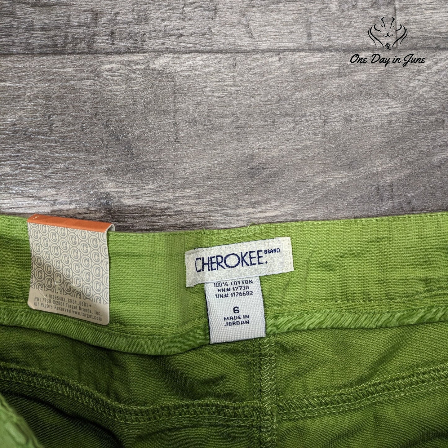 Cherokee Cropped Casual Pants Size 6