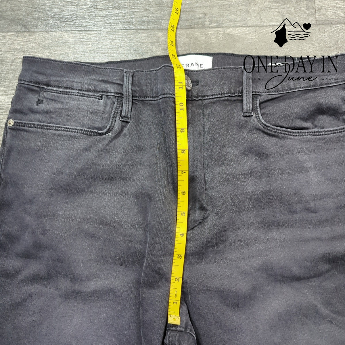 Frame Le High Flare Jeans Black Gray High Rise Raw Hem NWT Size 16 (34)