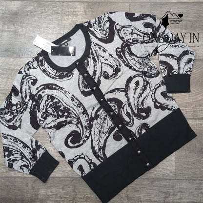 Premise Studio Snap Front Sweater Size M