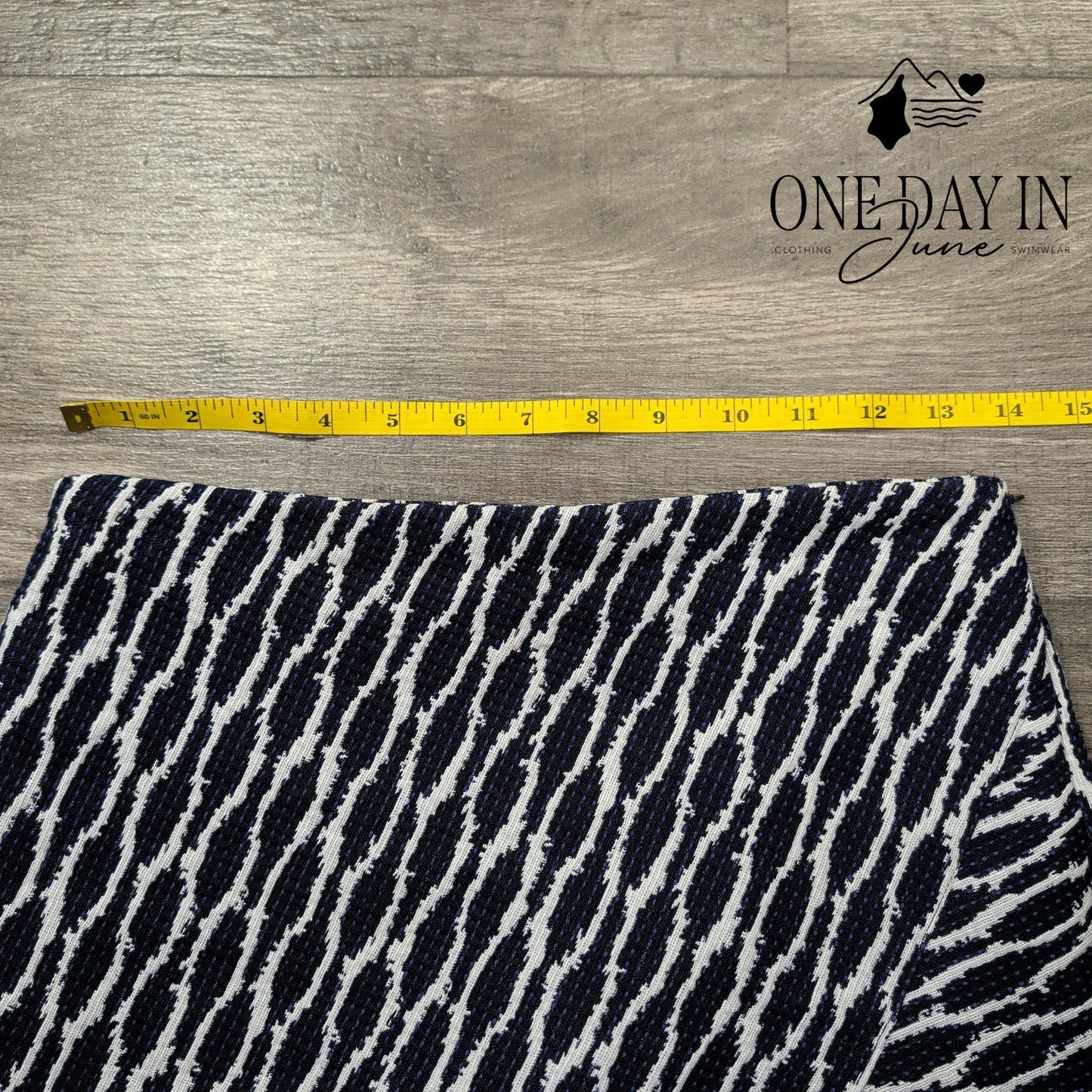 Loft Mini Skirt Size XS