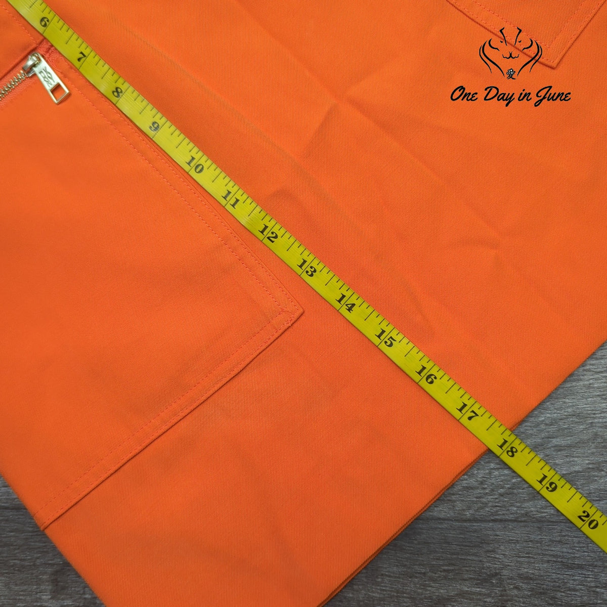 DKNY Orange Mini Skirt Gold Zip Pockets NWT Size 4