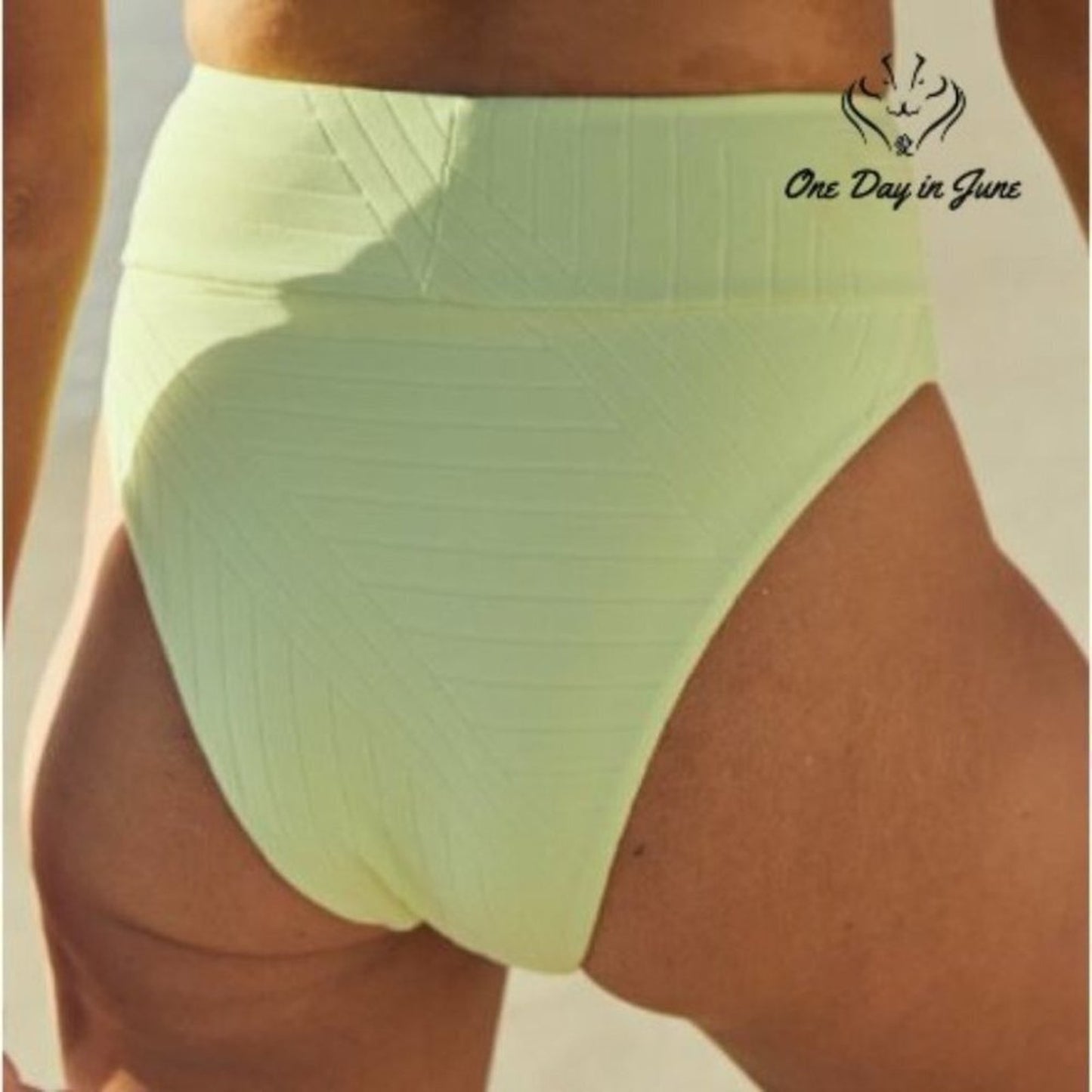American Eagle Outfitters Aerie XO Ribbed High Cut Cheeky Bikini Bottom Size M