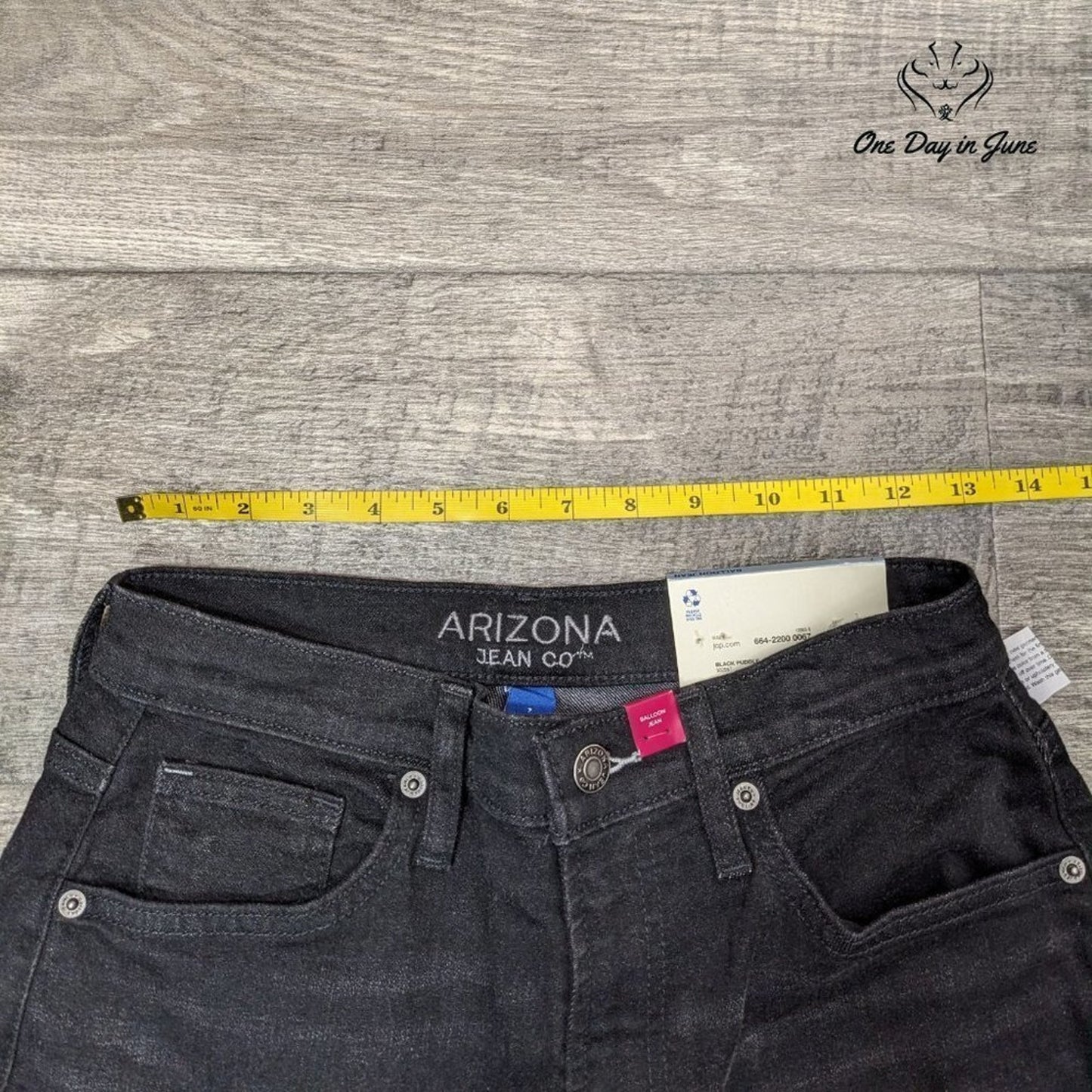 Arizona Jean Co. Juniors Highest Rise Balloon Jeans Size 7